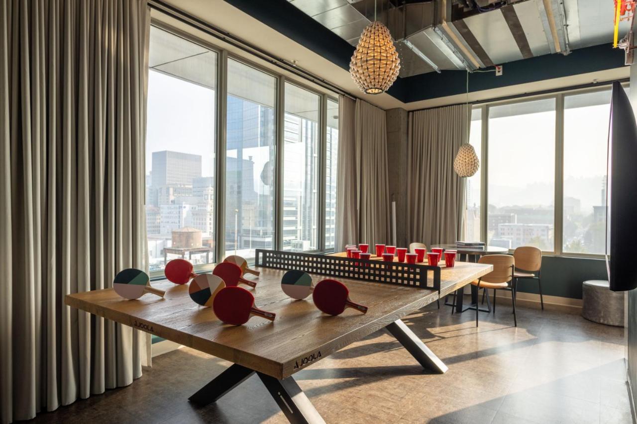 Moxy Portland Downtown Hotel Luaran gambar