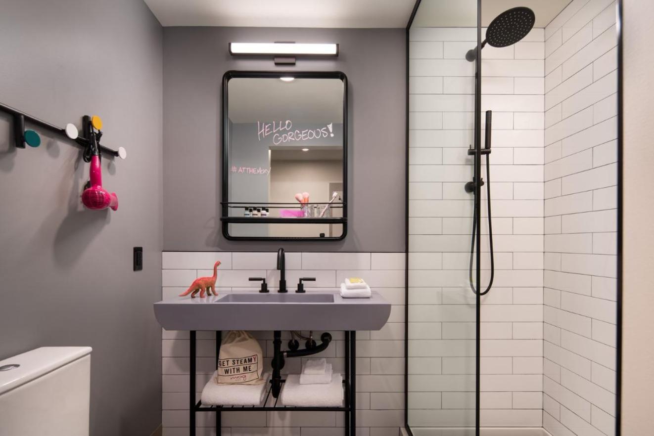 Moxy Portland Downtown Hotel Luaran gambar